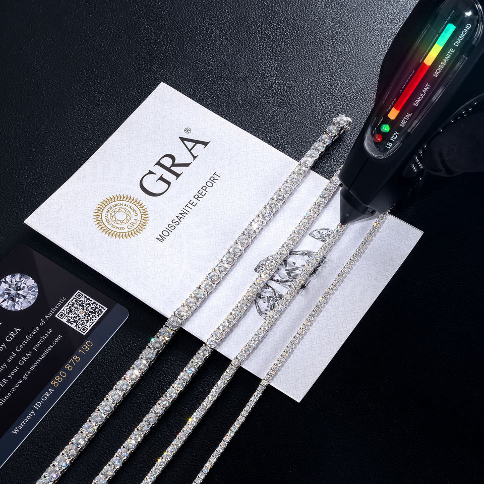 VVS Moissanite Signature Tennis Bracelet